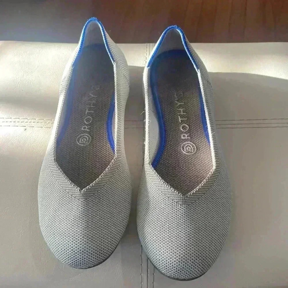 Rothy’s Grey Flats Sz 8.5 - Picture 2 of 7